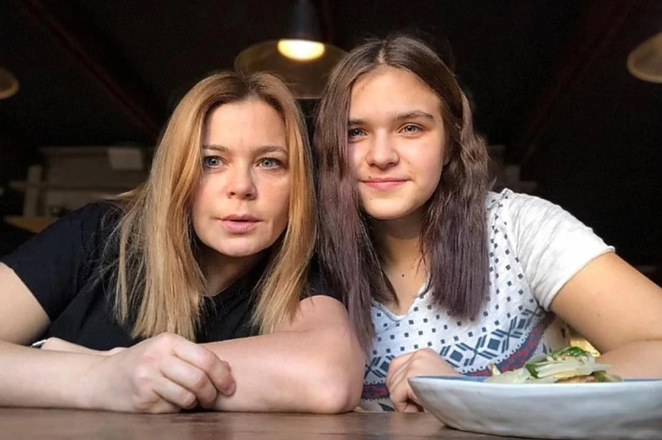 Ирина Пегова проехала на машине 700 км, чтобы воссоединиться с дочерью.