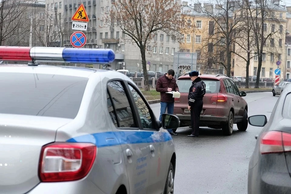 В Москве мужчина вывел 3-летнего сына на прогулку на крышу многоэтажки
