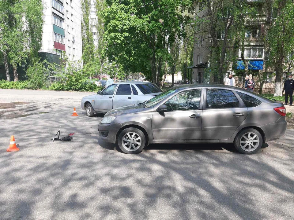 В ДТП с двумя "Ладами" пострадала пассажирка