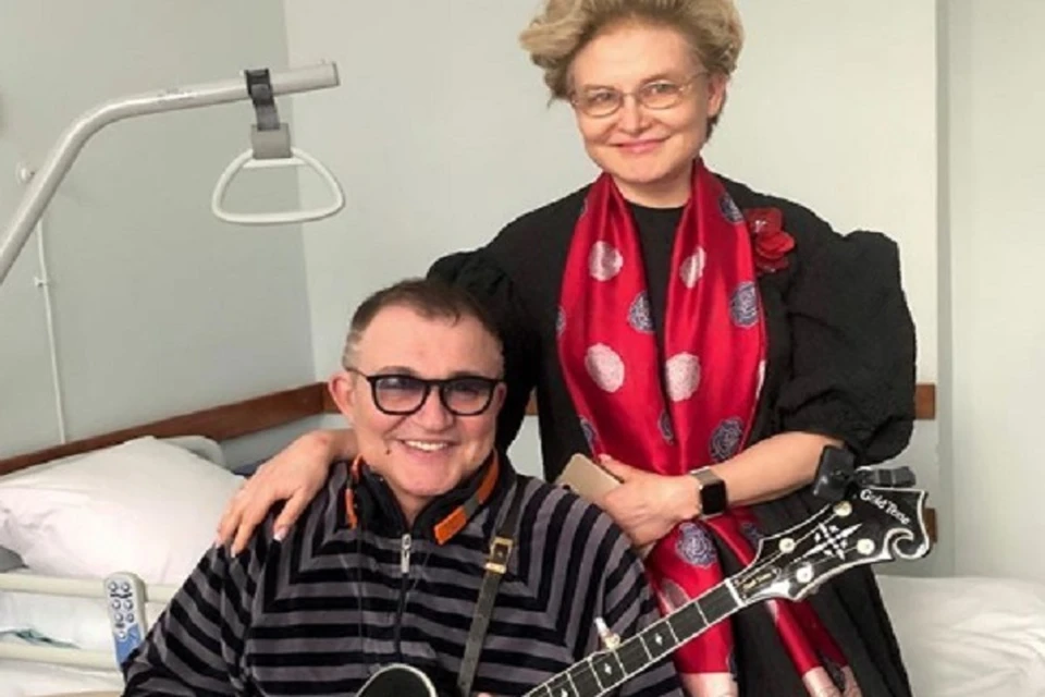 Елена Малышева навещала Дмитрия Диброва в больнице. Фото: Instagram Елена Малышева