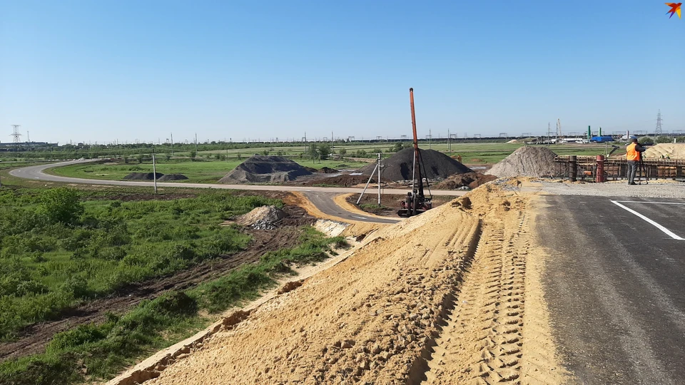 Новая магистраль пройдет в обход поселка Горьковского и над железнодорожными путями.