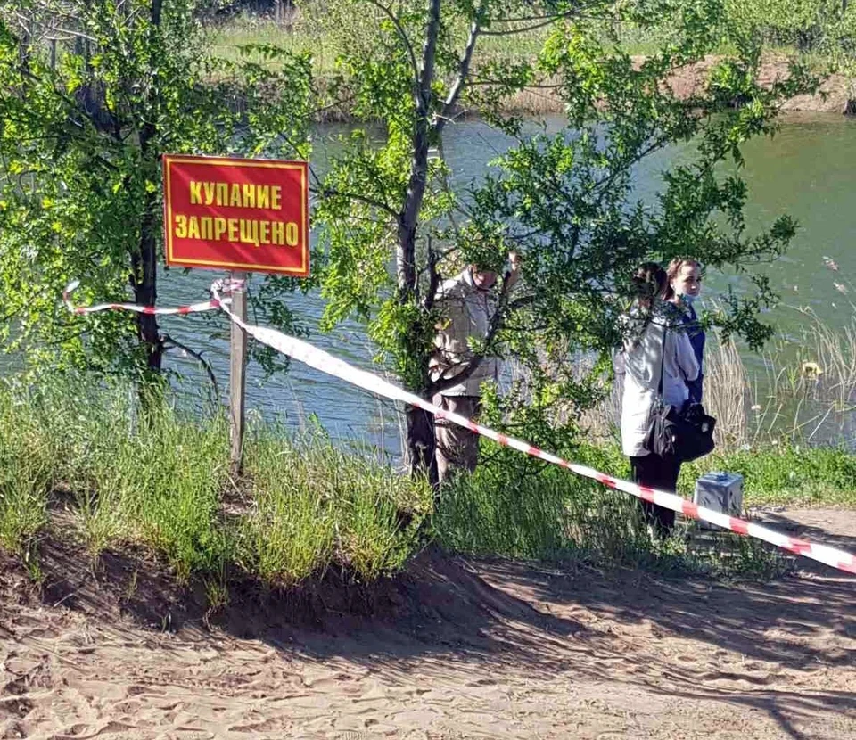 Тело мальчика искали в озере около полутора часов