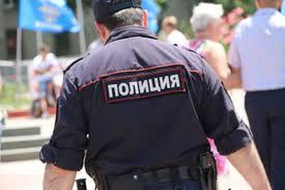 У курьера в Симферополе отобрали сумку с роллами и пиццей.