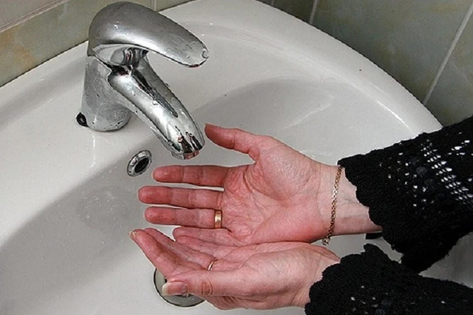 Воду отключат с 9.00.