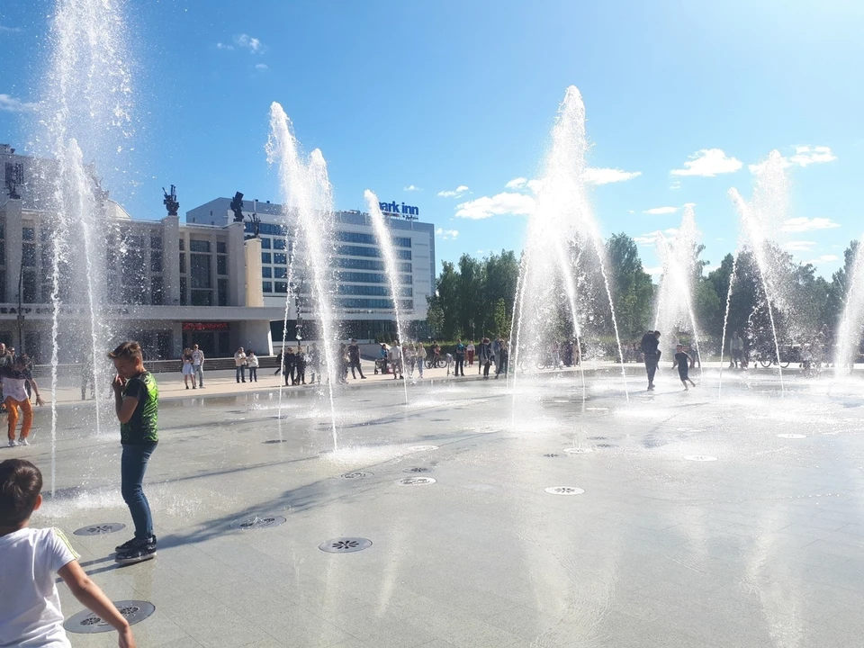 Фото центральной площади ижевска