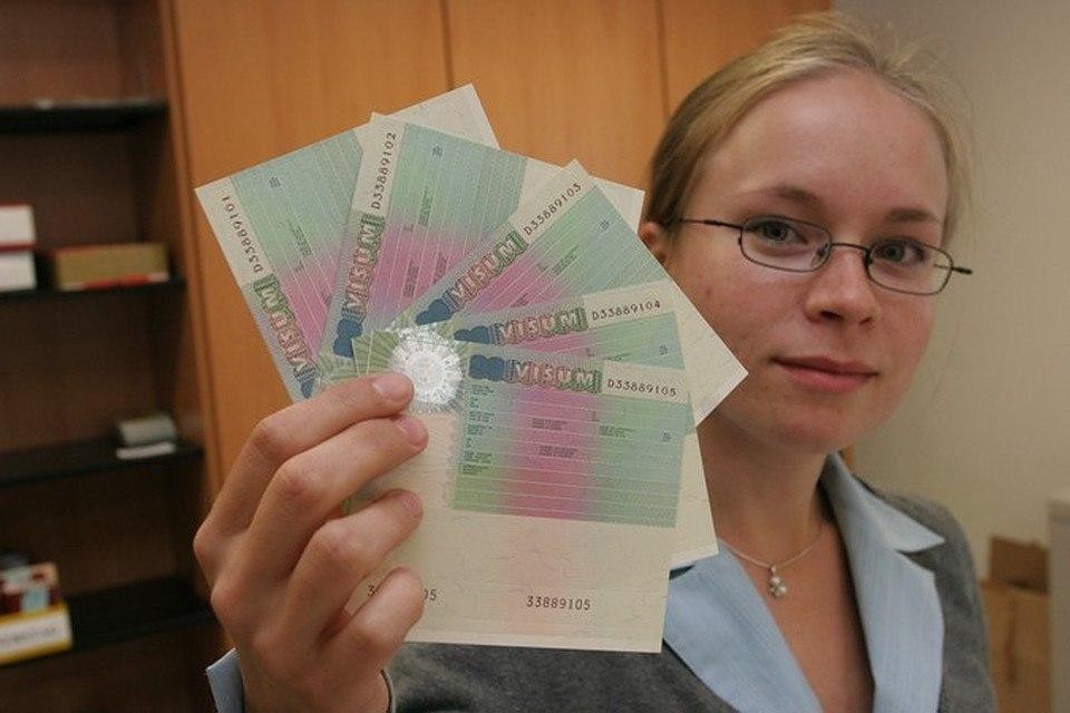 С оформлением виз в страны Евросоюза пока все непонятно.