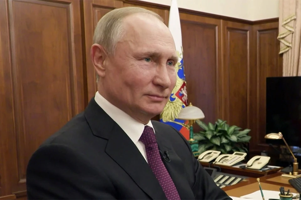 Президент Путин рассказал, как общается с внуками и почему не надо искать ему преемников.