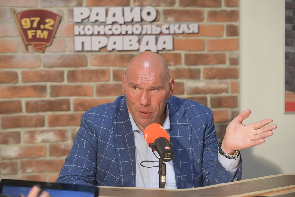 Николай Валуев в студии Радио «Комсомольская правда».