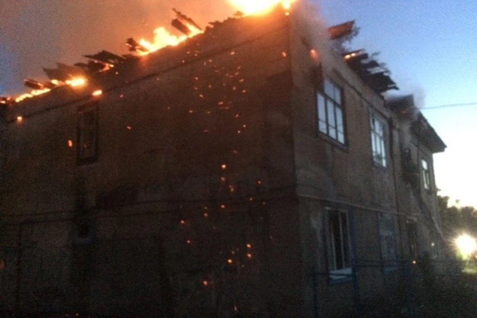 Два человека пострадали в жутком пожаре в Борском районе