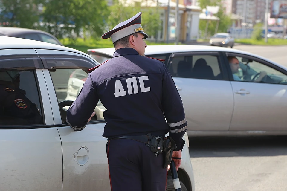 Полиция разыскивает участника ДТП, покинувшего место аварии.