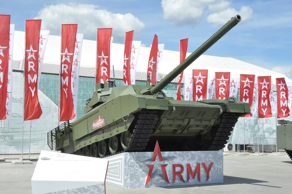 Танк Т-14 "Армата"на международном военно-техническом форуме (МВТФ) "Армия-2019" в парке "Патриот"