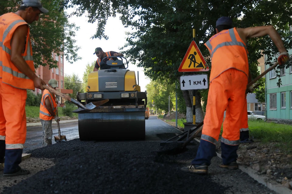 В Кирове подрядные организации приступили к ремонту городских дорог.