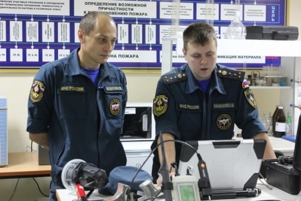 Пожар тушили 17 человек