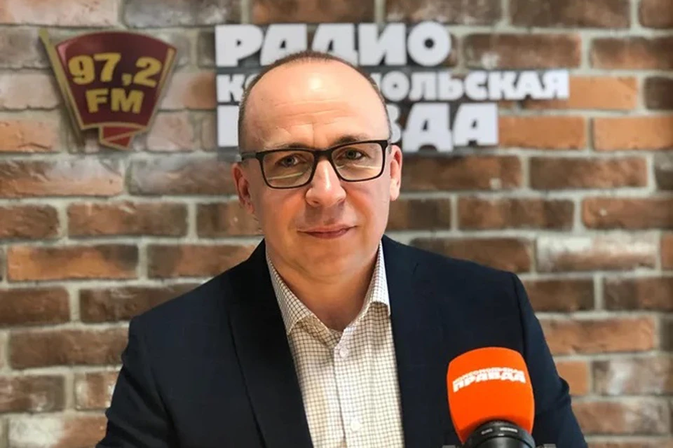 Александр Александрович Юхимук, генеральный директор компании «Альфа-Строй» в студии Радио «Комсомольская правда».