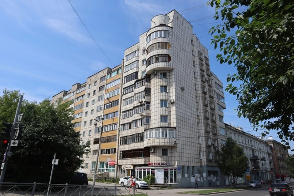 События на съемной квартире разворачивались в одном из подъездов этого дома.