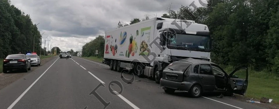 В Тульской области в смертельном ДТП скончалась автоледи на "Ладе"