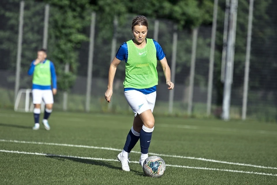 Женский "Зенит" вернулся к тренировкам в Удельной. Фото: vk.com/zenitwomen