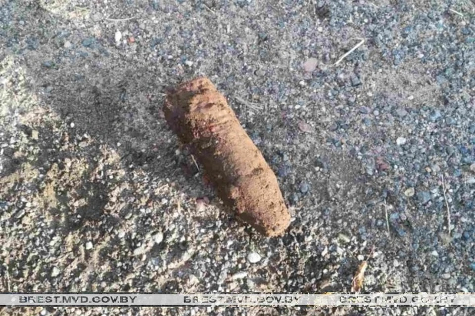 Копал траншею, чтобы залить фундамент: мужчина в Барановичском районе ...