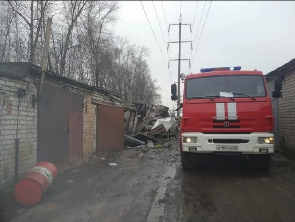 Иск о взрыве в гаражном кооперативе на Куйбышевском шоссе в Рязани рассматривается в Спасском районе. Фото: ГУ МЧС по Рязанской области.
