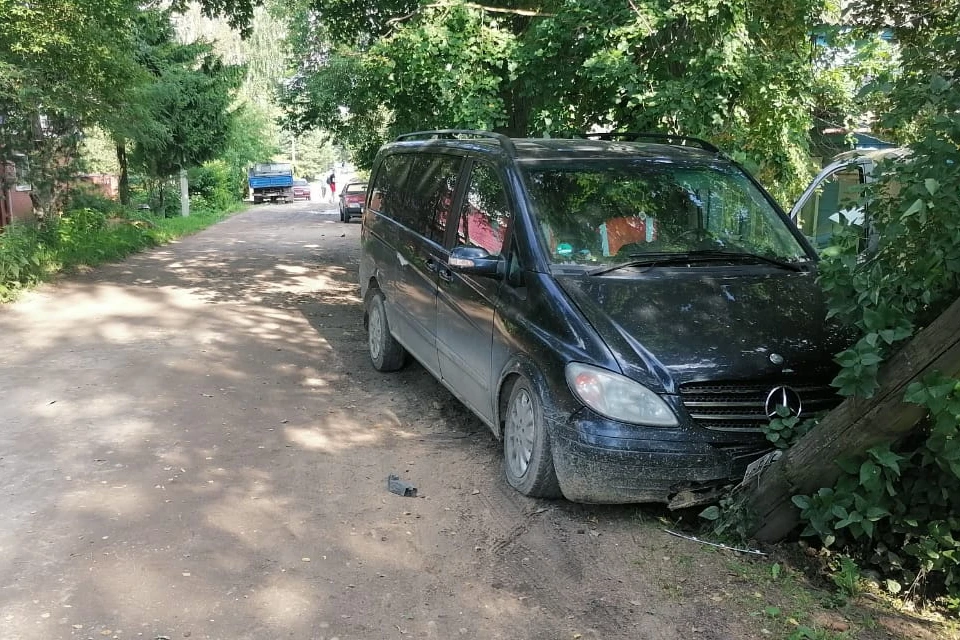 На месте аварии. Фото: УГИБДД по Тверской области.