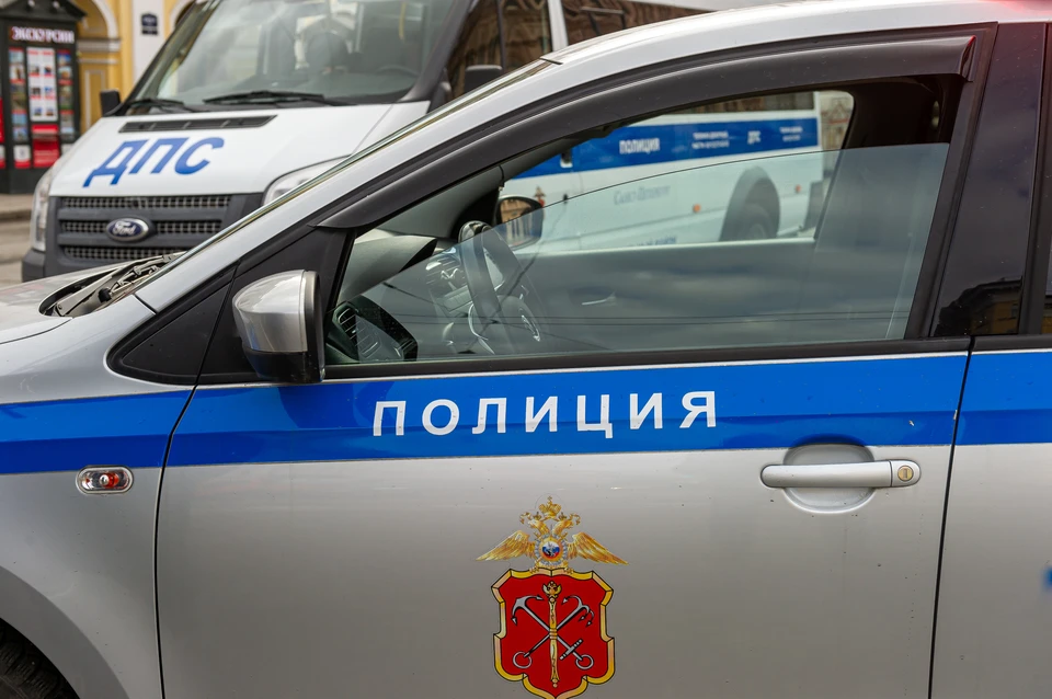 Петербурженку две недели насиловал пенсионер в отеле в центре города