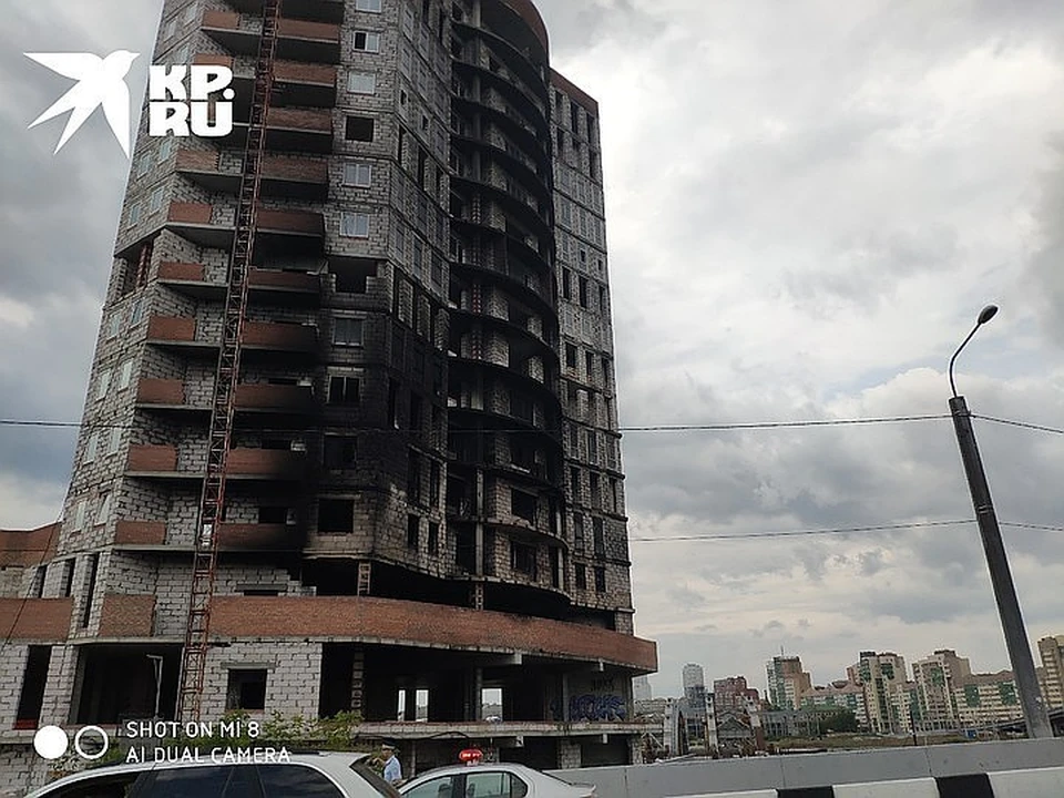 Вот так сейчас выглядит недостроенная гостиница