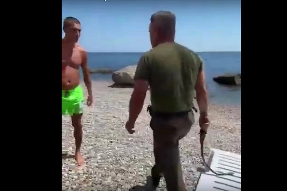 Охранника уволили за неадекватную реакцию на провокацию. Фото: скрин видео участника инцидента