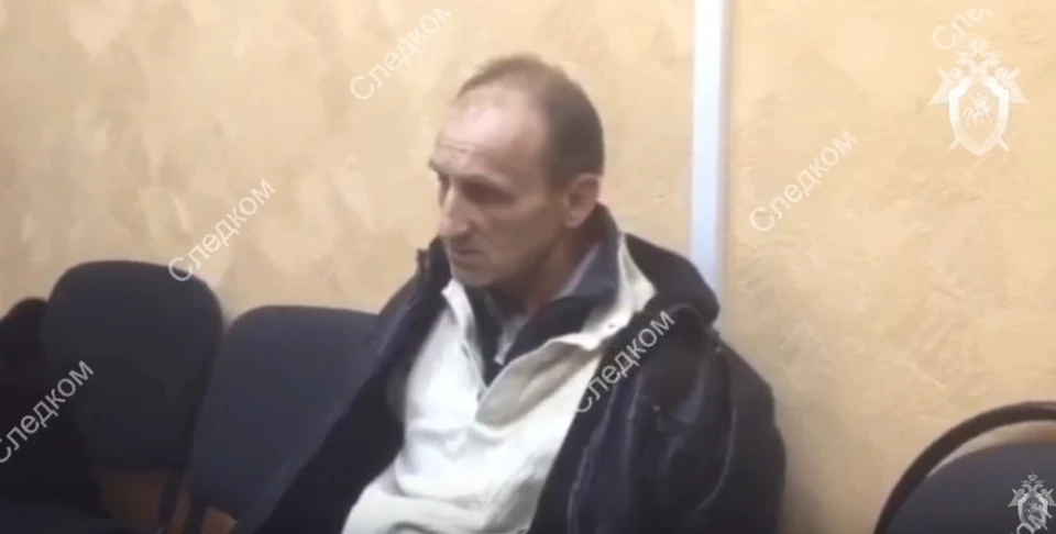 Скриншот из видео с задержанием злоумышленника