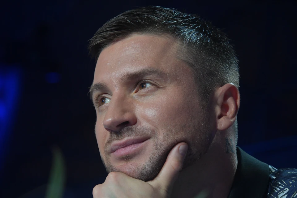 Лазарев рассказал, какую новую татуировку он планирует сделать в ближайшее время: видео