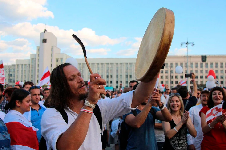 Восьмые сутки в Беларуси идут марши протеста