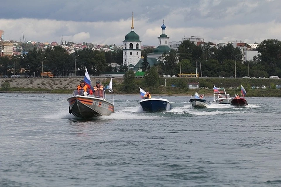 Парад патрульных катеров МЧС пройдет в Иркутске 23 августа.