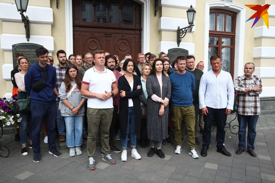 Национальный академический драматический театра имени Ивана Франко пригласил Купаловцев отпраздновать 100-летие на своей сцене
