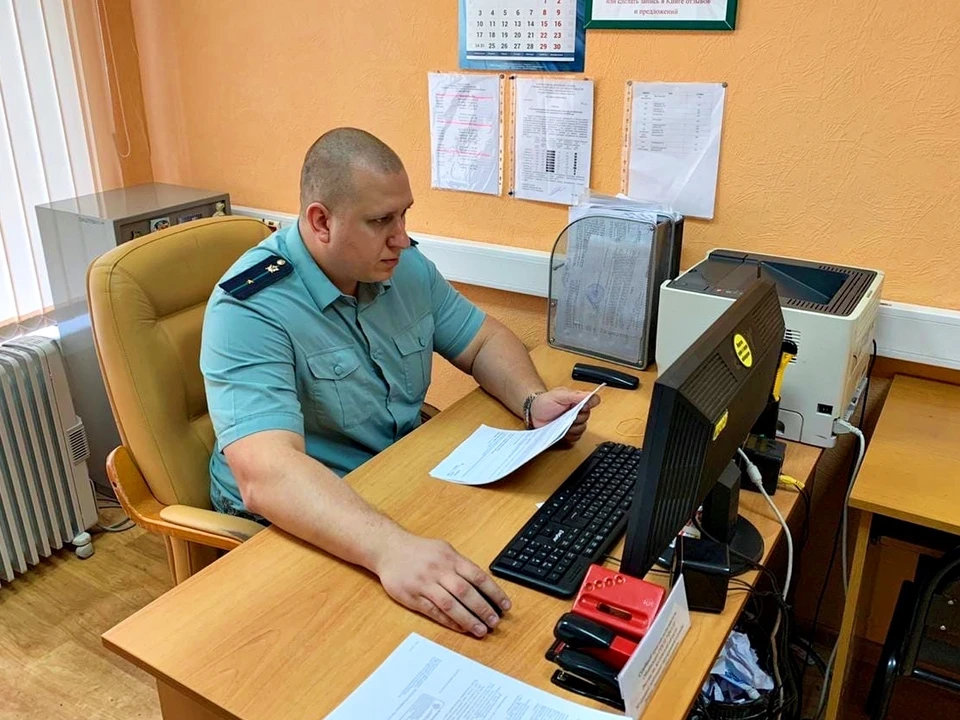 Приставы выяснили, что у виновника ДТП в собственности находятся два автомобиля.