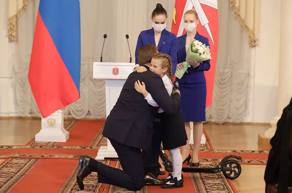 Жена дюмина губернатора тульской области фото