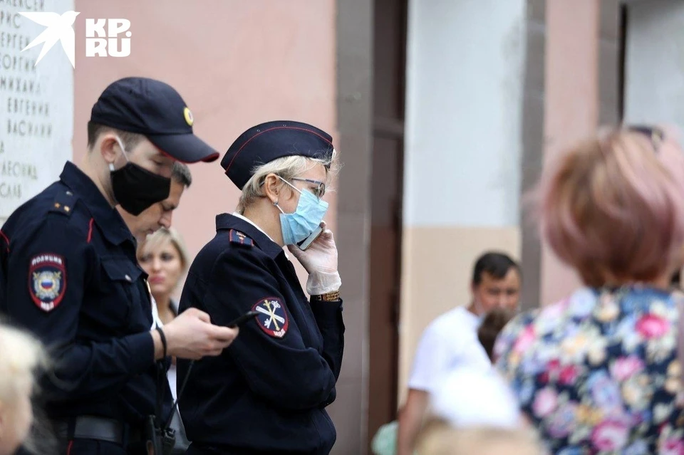 Полиция проверяент инцидент со школьником, у которого в руках взорвалась петарда