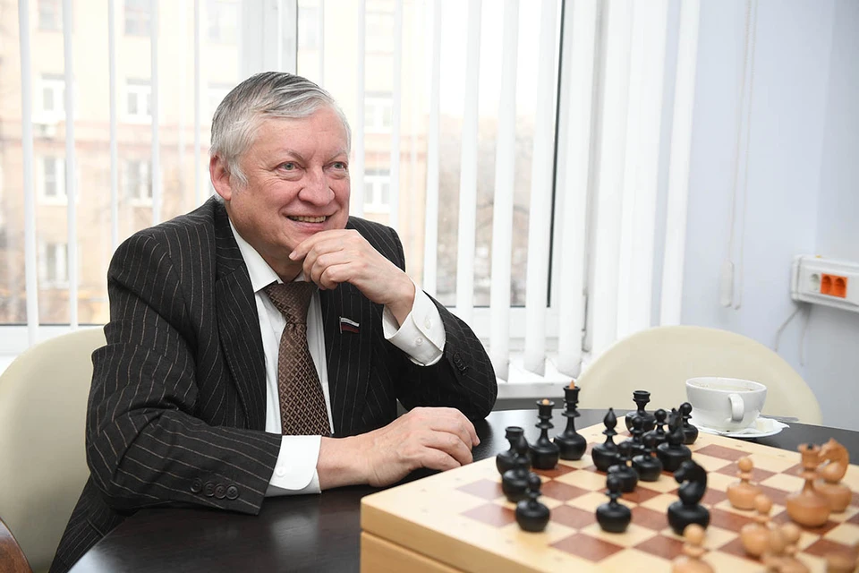 Легендарный шахматист дал эксклюзивное интервью «КП»