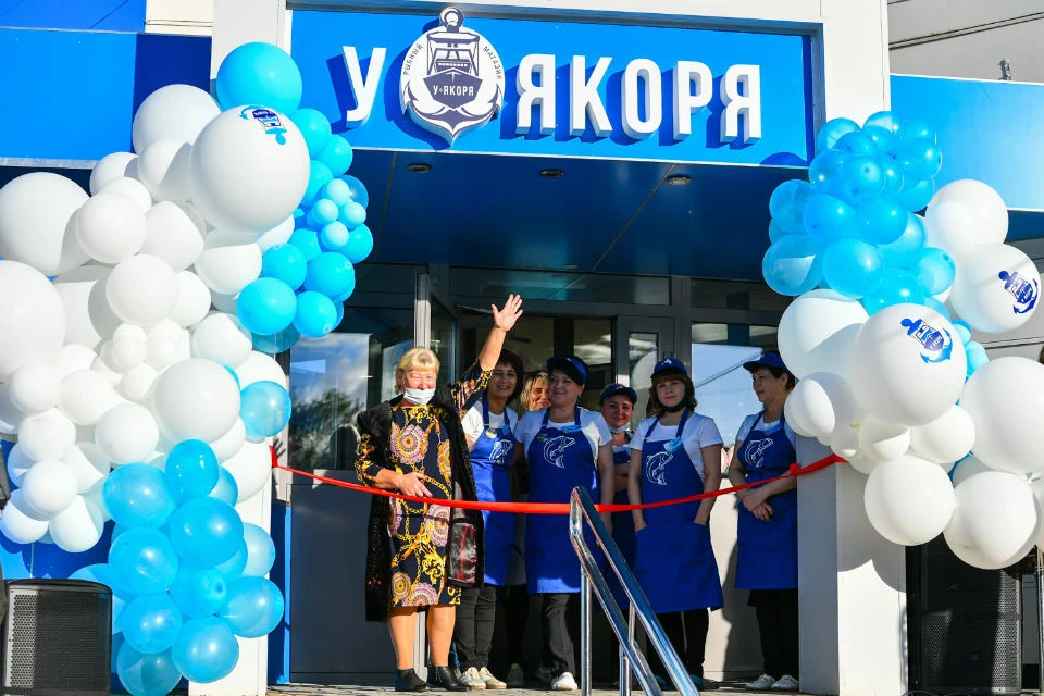 В центре Петрозаводска открылся магазин «У якоря». Фото: Сергей Юдин