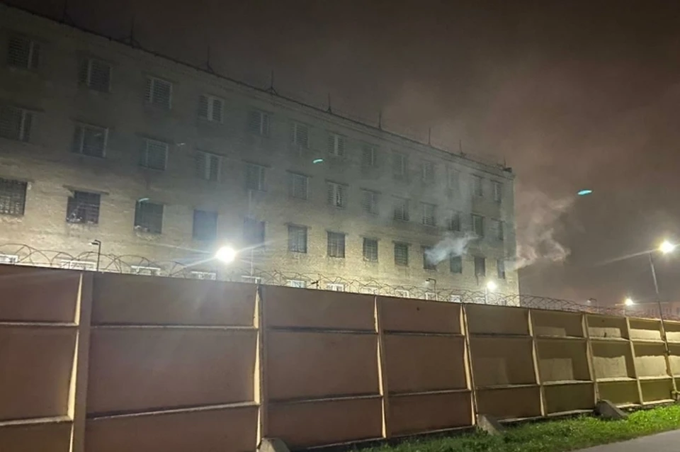 Пожар произошел в Колпинской воспитательной колонии. Фото: пресс-служба судов Санкт-Петербурга