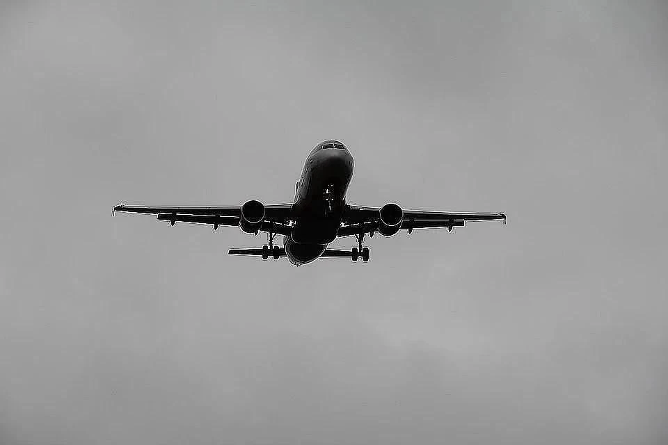 Россия возобновляет международное авиасообщение с четырьмя странами
