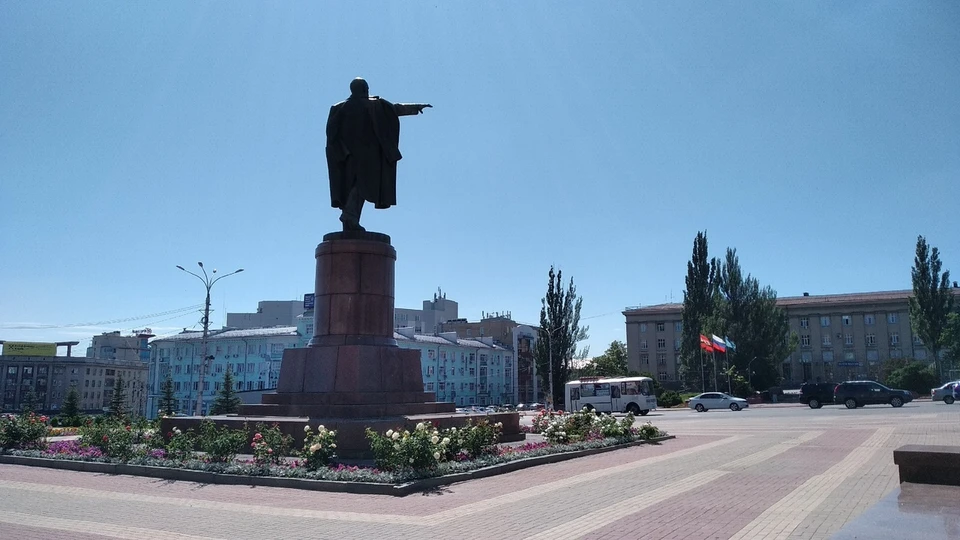 В Курске заключили контракты с подрядными организациями на содержание дорог и тротуаров