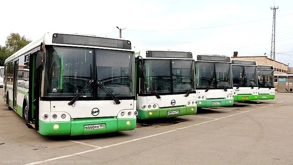 В рязанское УРТ прибыли еще 20 автобусов из Москвы. Фото: администрация Рязани.