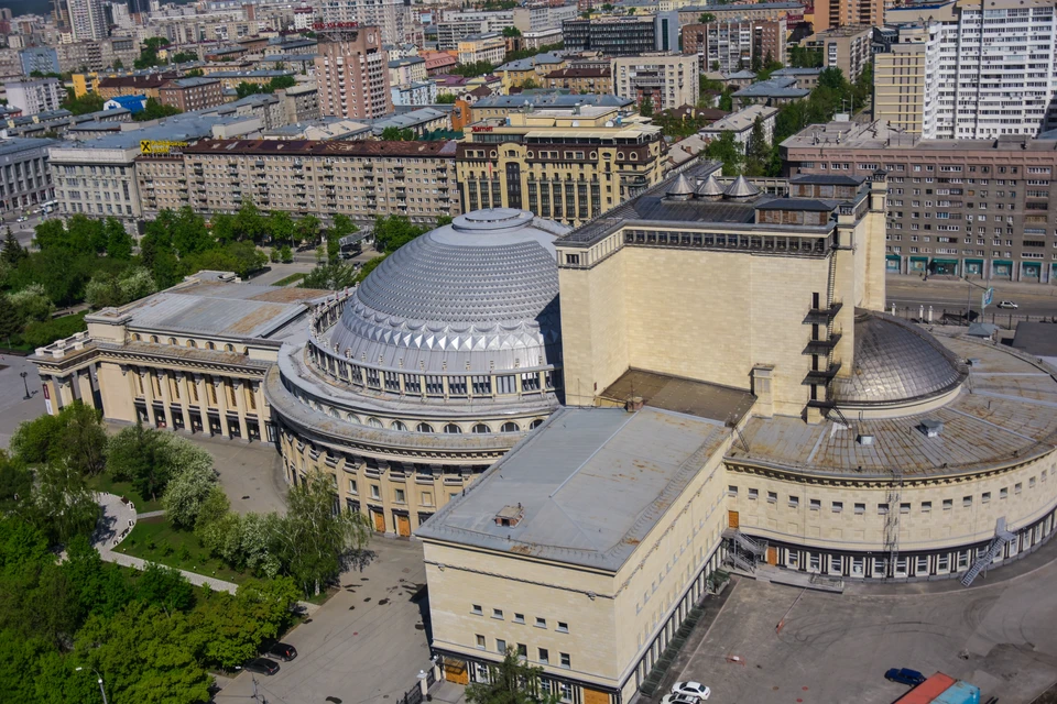 В новосибирском оперном театре 82 работника находятся на карантине.