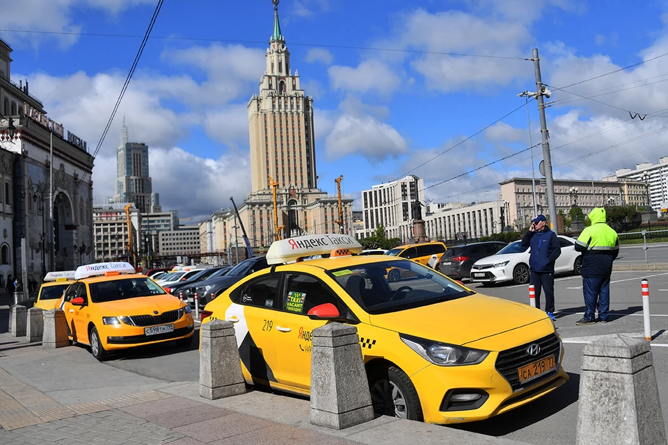 Правительство утвердило новые правила пассажирских перевозок на автомобильном и городском электротранспорте.