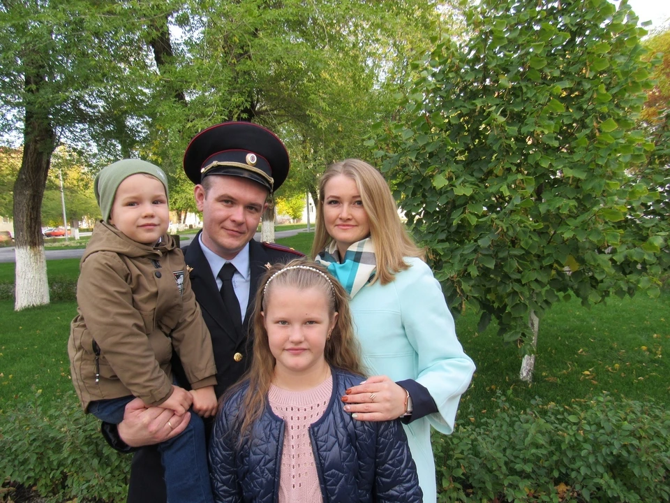 Алексей Сметанин со своей семьей