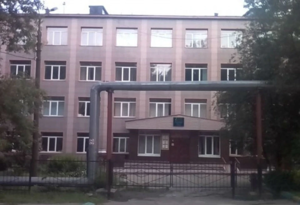 В нижегородском колледже студентов заставляли ходить без обуви. ФОТО: https://www.vsekolledzhi.ru/