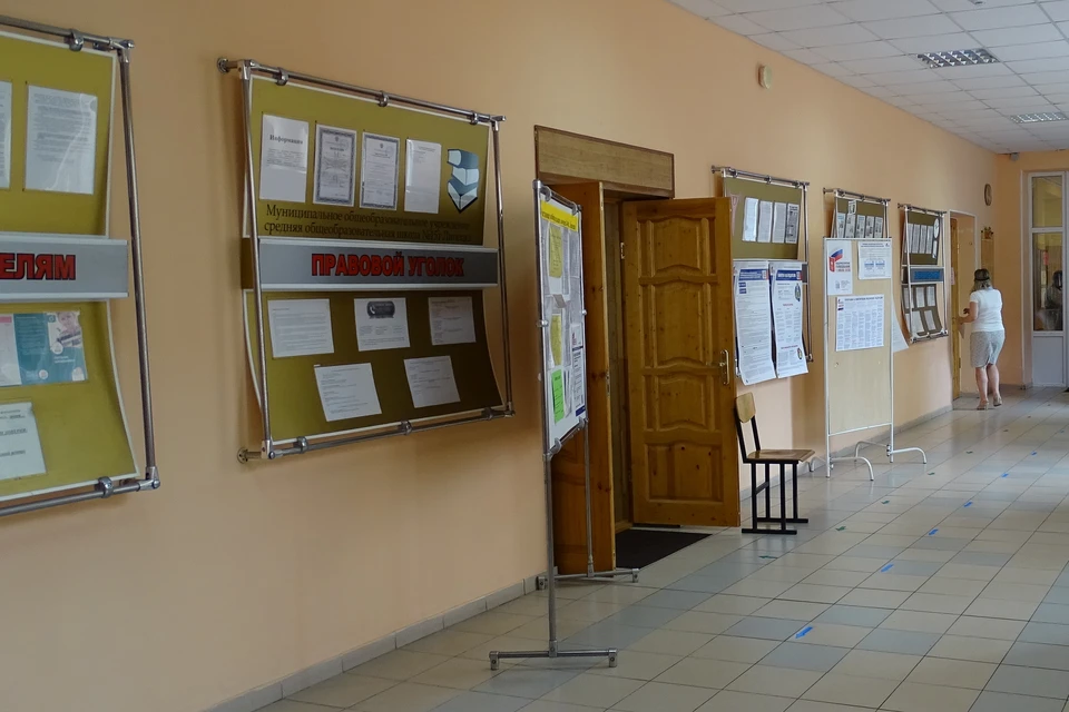 Юных липчан не планируют переводить на дистанционное обучение