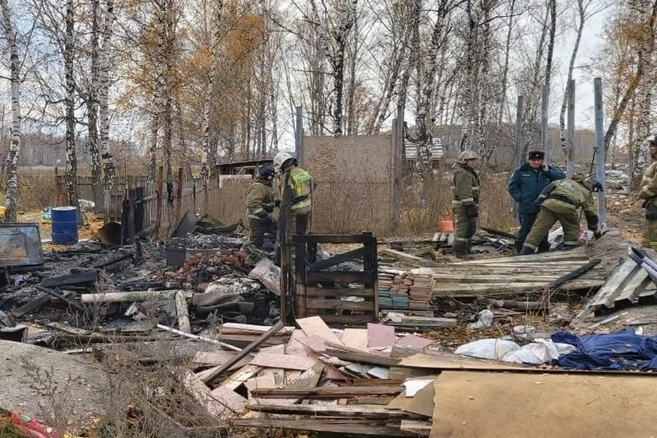 Следователи возбудили дело после гибели троих детей в пожаре в Новосибирске. Фото: МЧС по Новосибирской области