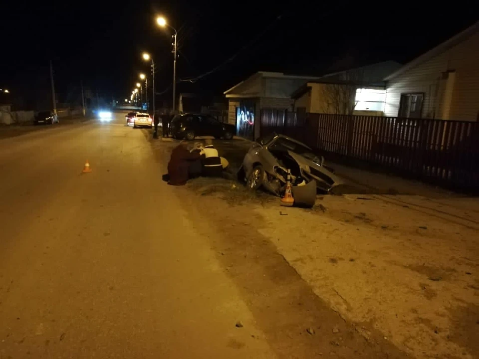 Удар был такой силы, что автомобилист от полученных травм скончался на месте происшествия.
