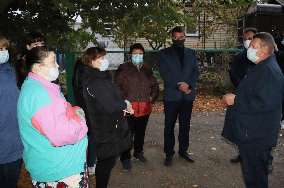Депутат Госдумы Николай Панков обсудил с жителями «Совхоза Комбайн» проблемы поселка