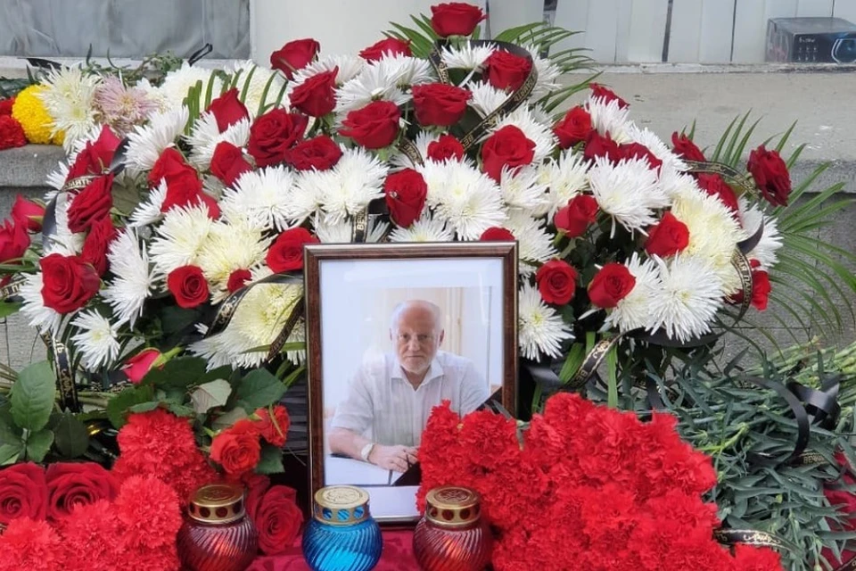 В Ялте отдают последние почести Ивану Имгрунту. Фото: Анна Родимцева/VK
